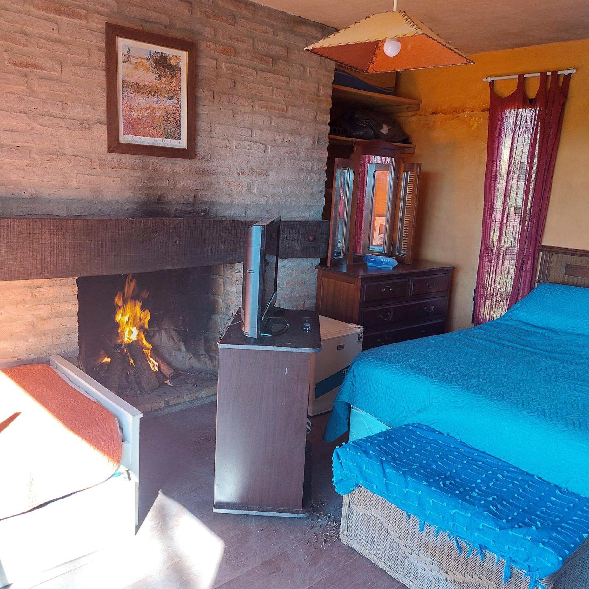 Casa Amarilla Con Jacuzzi Villa Пунта Дел Диабло Екстериор снимка